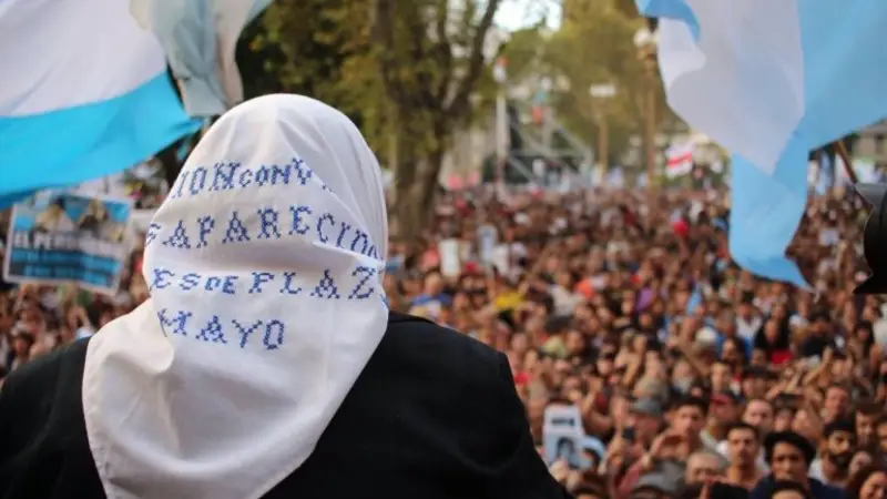 Después del insulto de Macri, las Madres de Plaza de Mayo realizarán su ronda 2 mil