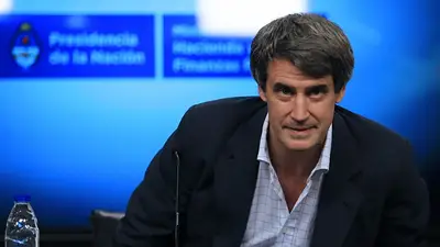Según Prat Gay, "el Gobierno logró evitar la crisis" Según Prat Gay, "el Gobierno logró evitar la crisis"