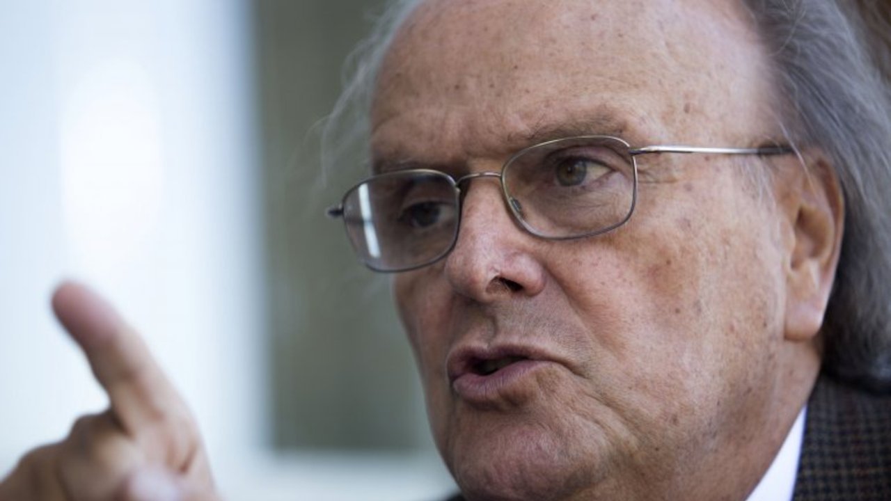 De Mendiguren, por el tarifazo: "No se aprende a volar con pasajeros a bordo"