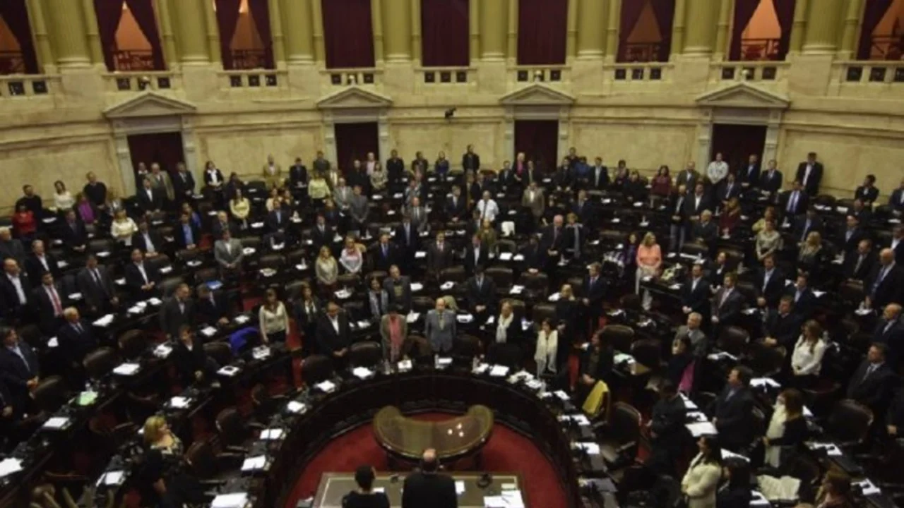 Denuncian que el Gobierno hackea y escucha ilegalmente a diputados opositores