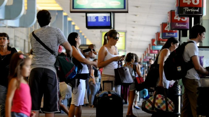 Golpe al bolsillo: Los pasajes de micros de larga distancia suben un 26%