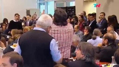 El blooper de Máximo Kirchner en el Congreso El blooper de Máximo Kirchner en el Congreso