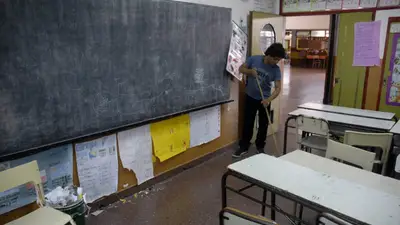 La Ciudad les descontará los días a los docentes que hagan paro La Ciudad les descontará los días a los docentes que hagan paro