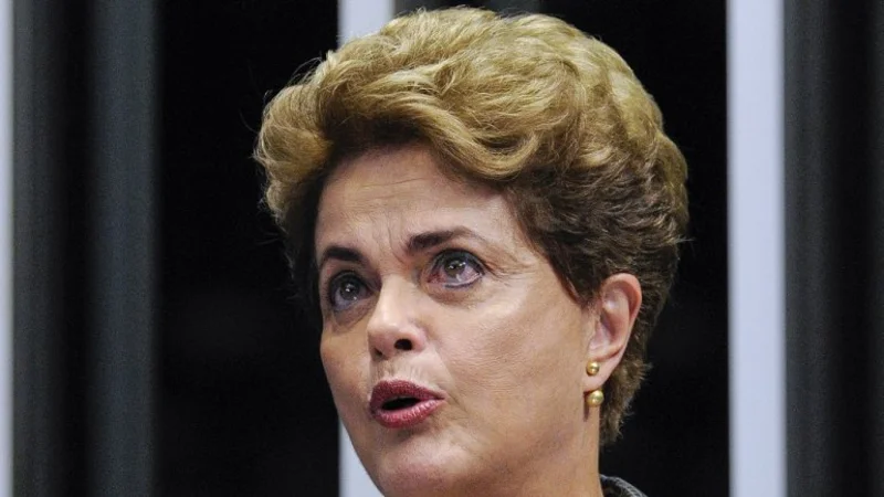 Destituyeron a Dilma Rousseff como presidenta de Brasil