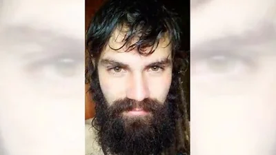 Bochornosa nota de Clarín con el caso de Santiago Maldonado Bochornosa nota de Clarín con el caso de Santiago Maldonado