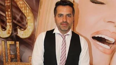Ángel De Brito y un polémico mensaje político en medio de la votación Ángel De Brito y un polémico mensaje político en medio de la votación