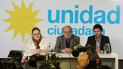 Unidad Ciudadana: "La democracia fue manipulada, montaron un show" Unidad Ciudadana: "La democracia fue manipulada, montaron un show"