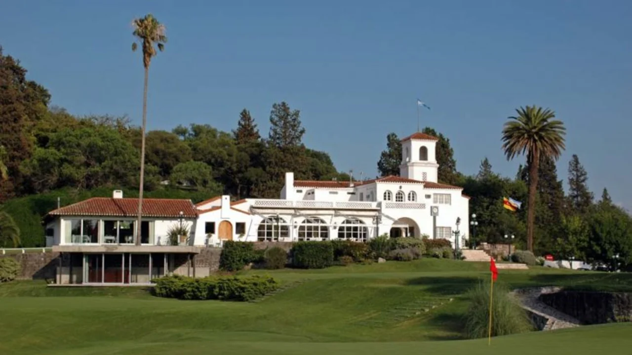 Escándalo: el Gobierno le dio subsidios millonarios a clubes de golf, náutica y polo