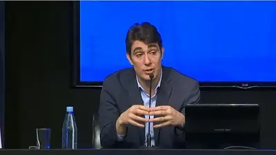 Tarifazo: Iguacel anunció que la luz aumentará 24,4% en promedio Tarifazo: Iguacel anunció que la luz aumentará 24,4% en promedio