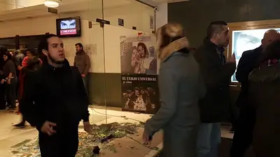 Grave atentado en la proyección del documental sobre Santiago Maldonado Grave atentado en la proyección del documental sobre Santiago Maldonado
