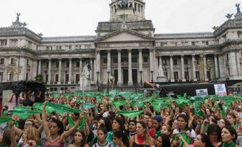 Llegó la final del Mundial de las pibas: el Senado define el aborto legal | Aborto