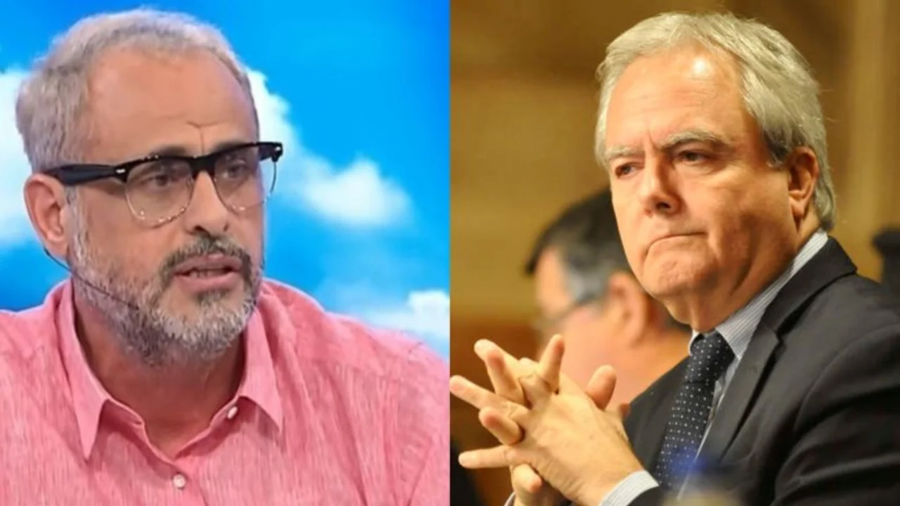 Rial cruzó duramente a Pinedo por Twitter