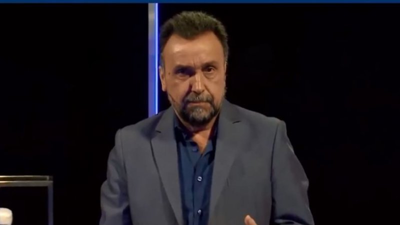 El contundente editorial de Navarro: "Dólar a 40, default y CFK presa"