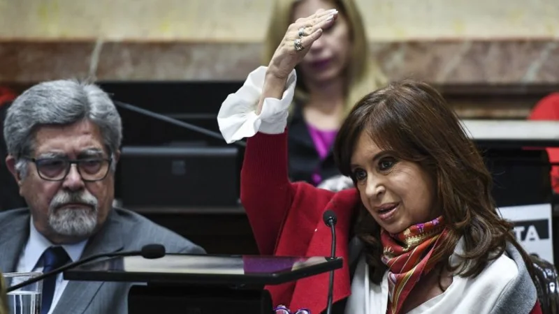 Cuadernos del chofer: El Senado define si autoriza los allanamientos a Cristina