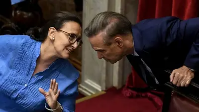 Revés para Cambiemos: se cayó la sesión para aprobar los allanamientos a Cristina Revés para Cambiemos: se cayó la sesión para aprobar los allanamientos a Cristina