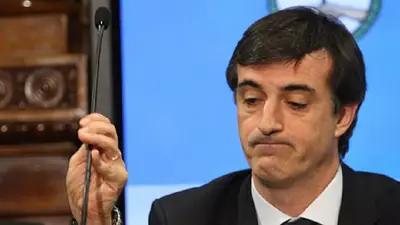 Bullrich y otro senador de Cambiemos ayudaron a Cristina en el Senado Bullrich y otro senador de Cambiemos ayudaron a Cristina en el Senado
