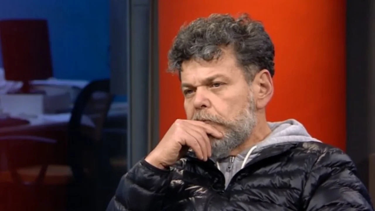 Para La Nación a Casero le bajaron la obra por una "opinión política"
