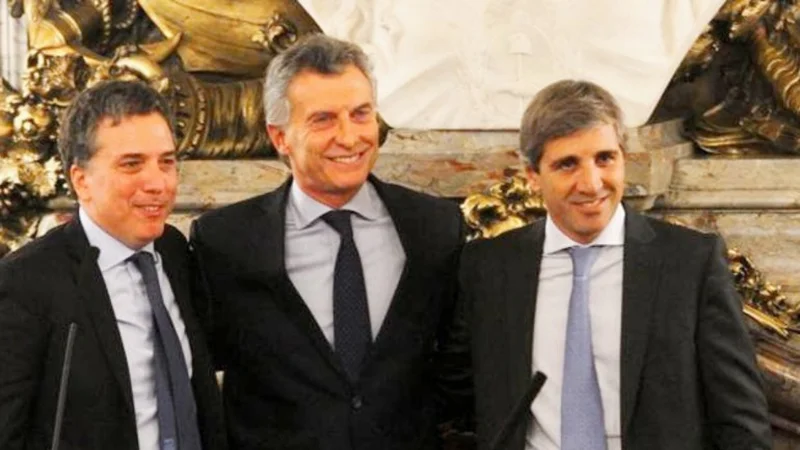 Diputados del FPV pidieron interpelar a Dujovne y Caputo