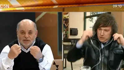 Escandaloso: Milei se peleó en vivo con periodistas de C5N y abandonó el móvil Escandaloso: Milei se peleó en vivo con periodistas de C5N y abandonó el móvil