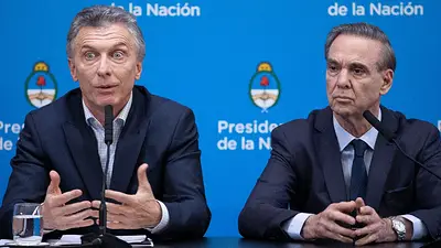 Mauricio Macri convocó a un acto de despedida con una consigna kirchnerista Mauricio Macri convocó a un acto de despedida con una consigna kirchnerista