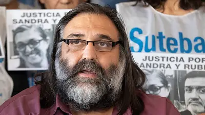 Baradel apuntó contra Lacunza: "En la Provincia generó un endeudamiento brutal" Baradel apuntó contra Lacunza: "En la Provincia generó un endeudamiento brutal"