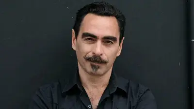 Tras destrozar a Mauricio Macri, Federico Andahazi borró sus tuits Tras destrozar a Mauricio Macri, Federico Andahazi borró sus tuits