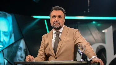 El Turco Asís atacó a Alberto Fernández y Navarro lo cruzó