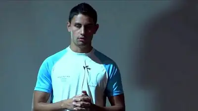 Un atleta ciego lloró en vivo porque el Gobierno le quitó su beca deportiva Un atleta ciego lloró en vivo porque el Gobierno le quitó su beca deportiva