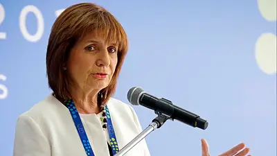 Patricia Bullrich justificó sus insultos y volvió a provocar por la desaparición de Maldonado Patricia Bullrich justificó sus insultos y volvió a provocar por la desaparición de Maldonado