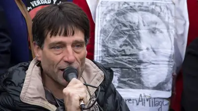 El padre "Paco" Olveira defendió a Axel Kicillof y sus dichos sobre el narcotráfico El padre "Paco" Olveira defendió a Axel Kicillof y sus dichos sobre el narcotráfico