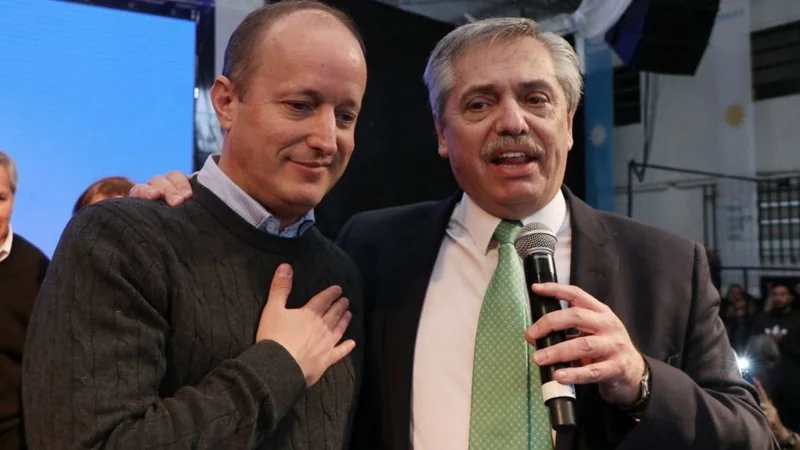 Default: Martín Insaurralde advirtió que el peronismo no puede "acompañar el reperfilamiento de la deuda”