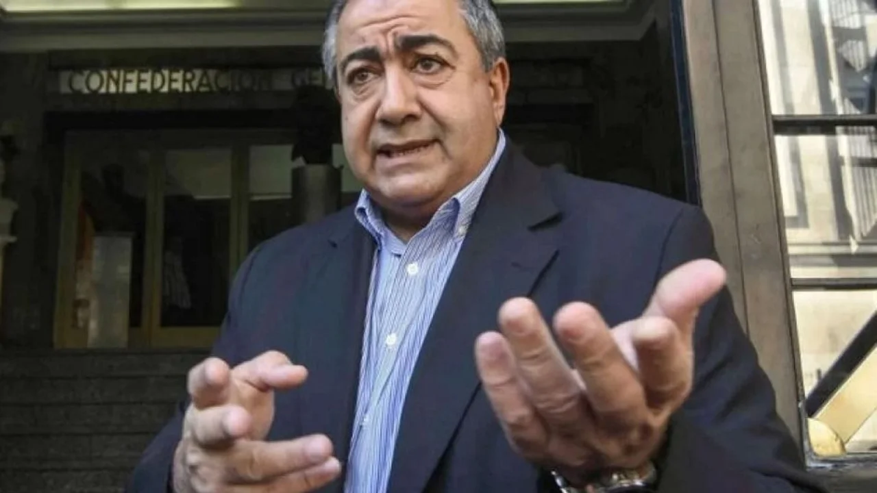 Daer le pidió a los empresarios "sostener las empresas con los trabajadores dentro"