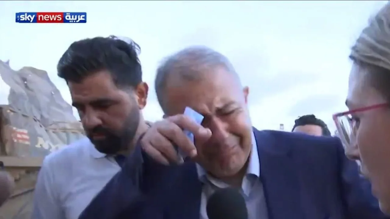 El llanto del gobernador de Beirut tras la explosión: "Esto es como Hiroshima y Nagasaki”