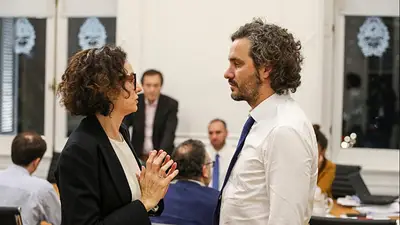Deuda: el Gobierno analizó el futuro económico tras el acuerdo con los bonistas Deuda: el Gobierno analizó el futuro económico tras el acuerdo con los bonistas