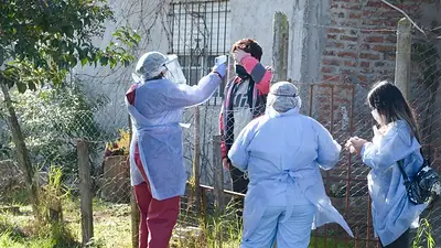 Fuerte suba de casos: registraron 5.469 nuevos y en total son más de 294 mil en total Fuerte suba de casos: registraron 5.469 nuevos y en total son más de 294 mil en total