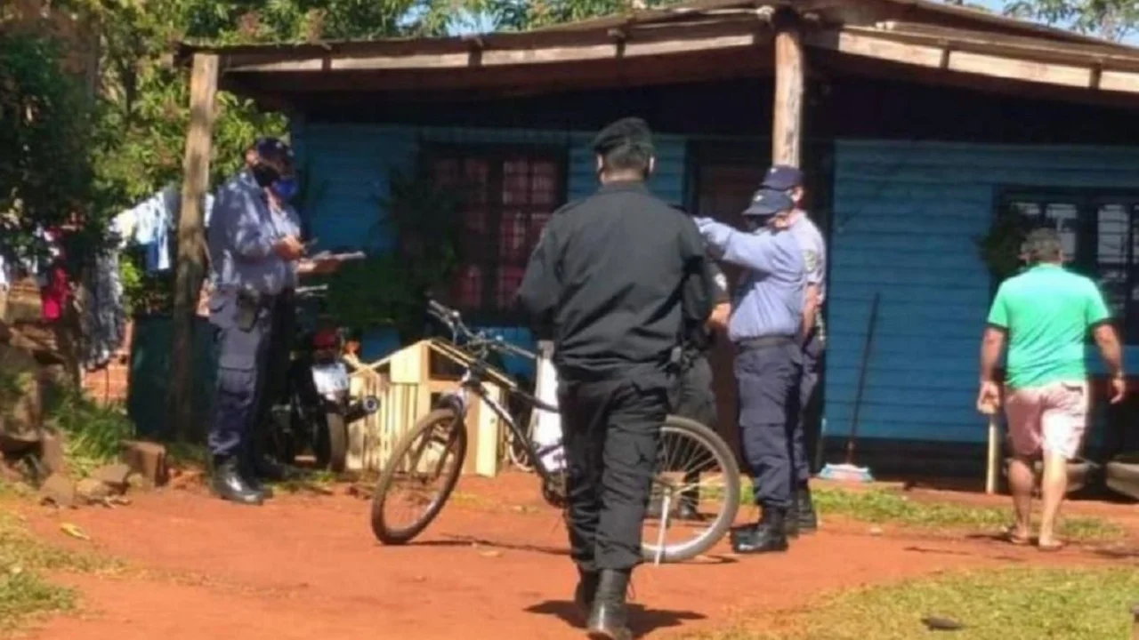 Femicidio en Misiones: mataron a una mujer de un balazo en la cabeza y detuvieron a su hijastro