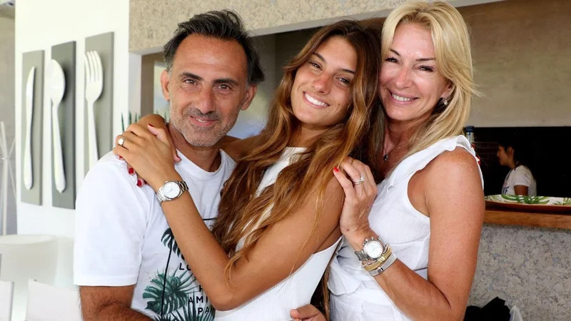 Yanina Latorre estalló contra Karina porque destrozó a su hija en el Cantando