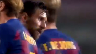 La furia de Messi con el árbitro después de ganarle a Nápoli
