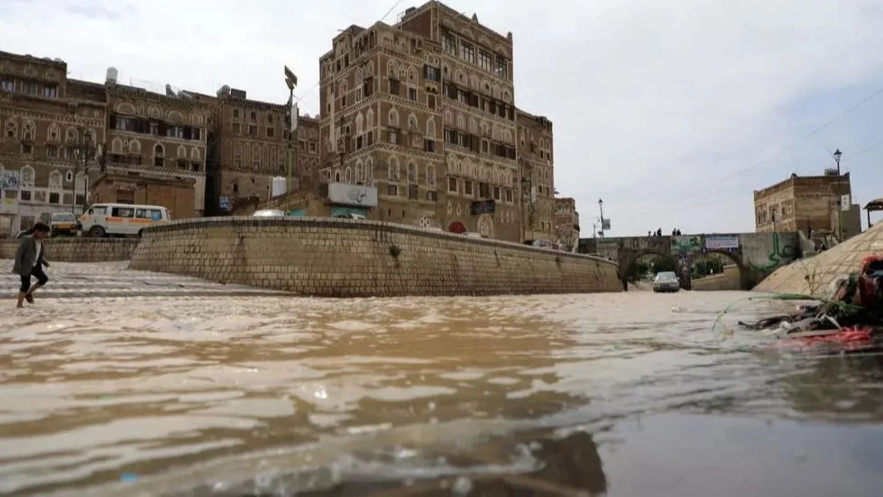 Desgarrador: las inundaciones en Yemen causaron más de 170 muertos
