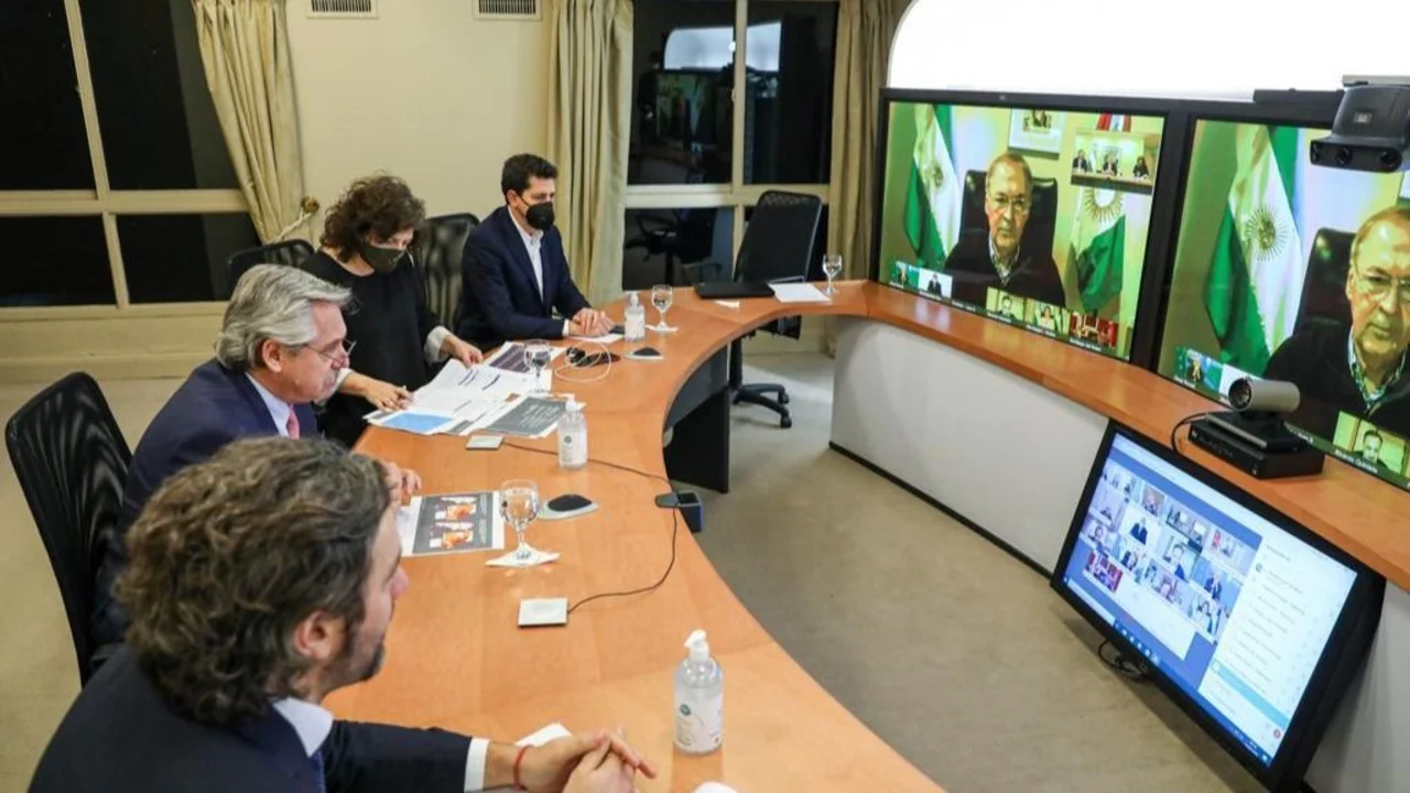 Nuevas restricciones COVID: Alberto en la última reunión con gobernadores ya queda listo para anunciar las medidas