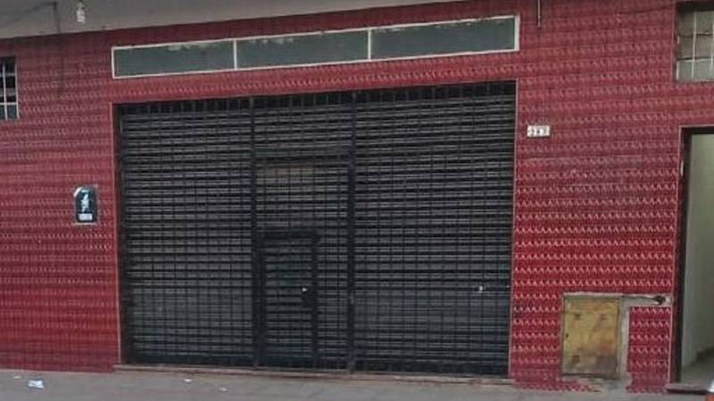 Un hombre se resistió a los tiros a un asalto en su casa: mató a un ladrón e hirió gravemente a su mujer