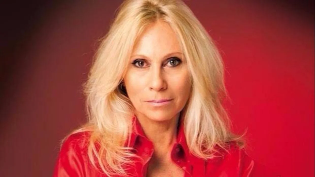 El calvario de Ana Rosenfeld: le ofrecieron plata por fotos desnuda