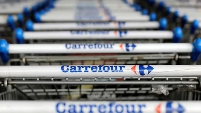 Carrefour desmintió una campaña en su contra y confirmó que no se irá del país Carrefour desmintió una campaña en su contra y confirmó que no se irá del país