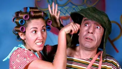 Florinda Meza interpretando a "Doña Florinda" en "El Chavo del 8" Florinda Meza interpretando a "Doña Florinda" en "El Chavo del 8"