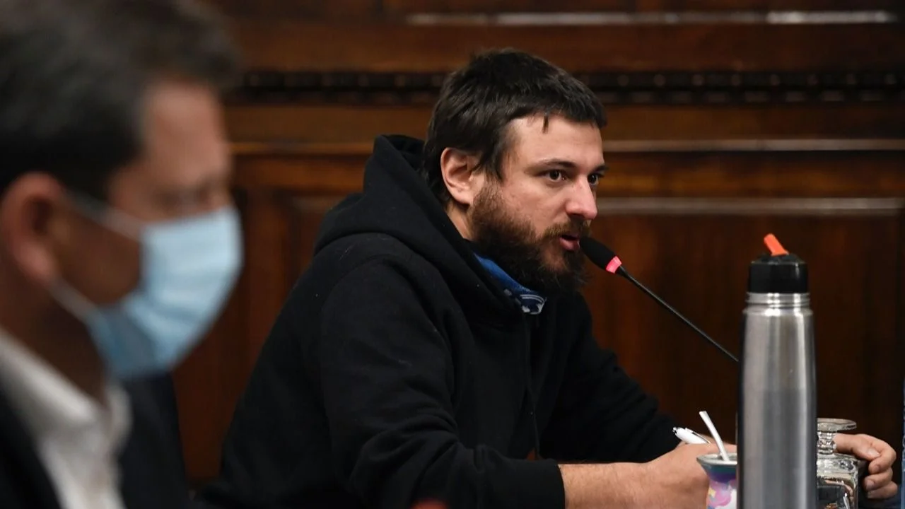 Grabois denunció que Etchevehere llegó con una patota de narcos al campo