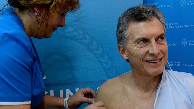 Mauricio-Macri-vacunas