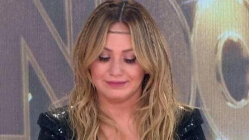 Karina no aguantó las lágrimas en el Cantando 2020: "No me hago la pelotuda"