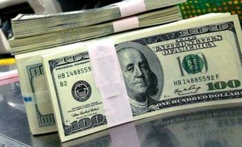 A cuánto cotizan el dólar oficial y el blue este jueves | Dólar