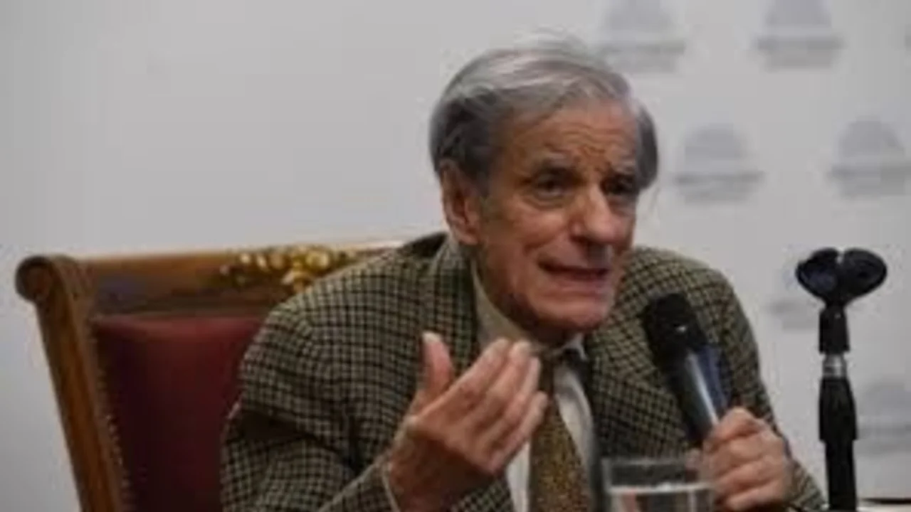 En un móvil de TN, Juan José Sebreli volvió a llamar a salir a la calle tras su COVID