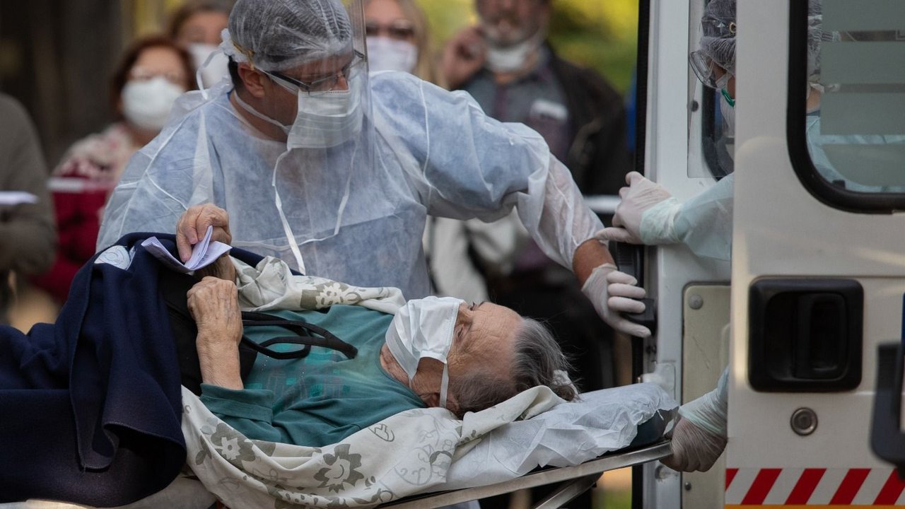 El Ministerio de Salud estableció recomendaciones para pacientes de COVID-19 en sus últimos días de vida